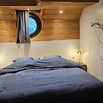 La Peniche - De Groupe Insolite * Saint-Omer (Pas-de-Calais)