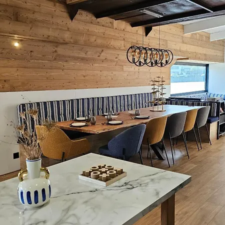 La Péniche - De Groupe Insolite