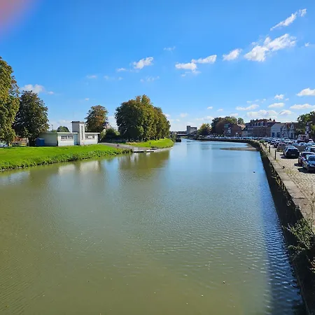 Botel La Péniche - De Groupe Insolite