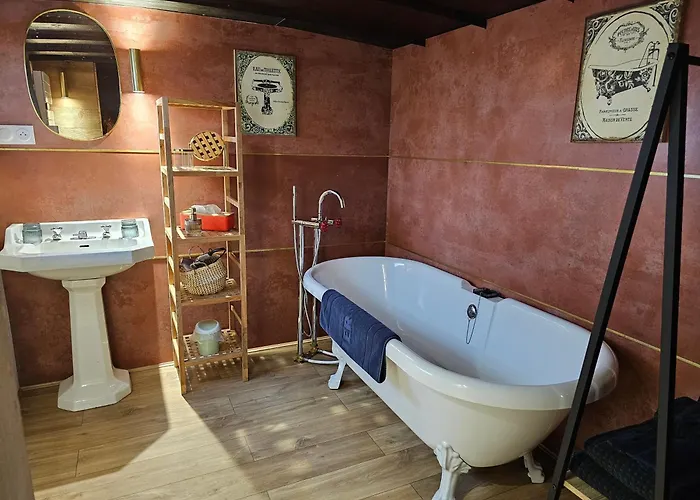 La Péniche - De Groupe Insolite Saint-Omer (Pas-de-Calais)