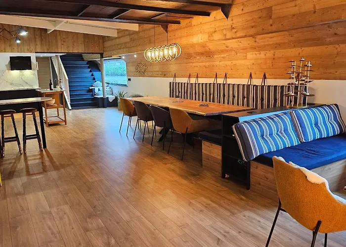 La Péniche - De Groupe Insolite * Saint-Omer (Pas-de-Calais)