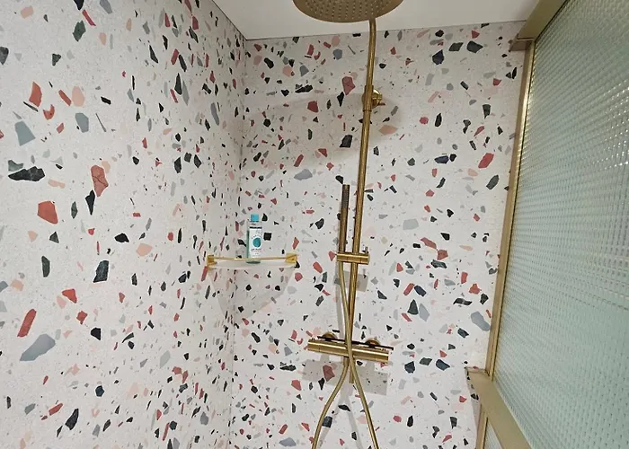 La Péniche - De Groupe Insolite Bateau-hôtel