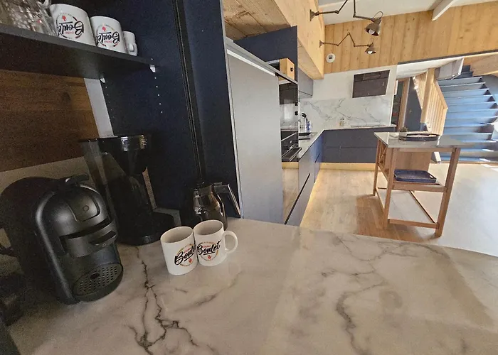 La Péniche - De Groupe Insolite *